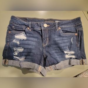 Aeropostale rippedshorts size 2